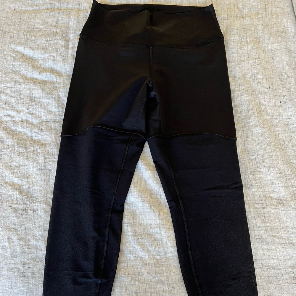 🍋Half mesh pattern/ half luxtreme lululemon leggings